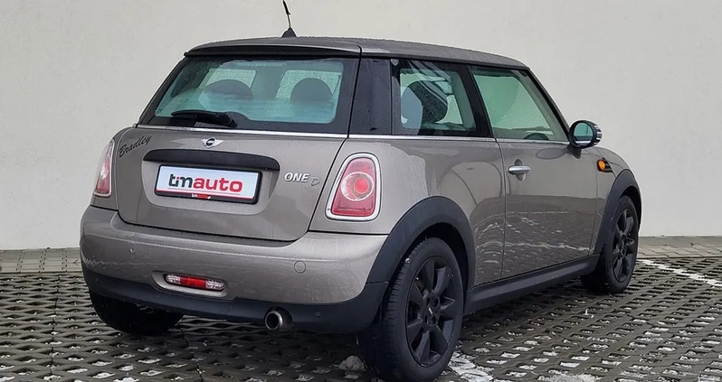 MINI Cooper cena 28900 przebieg: 129000, rok produkcji 2011 z Rakoniewice małe 436